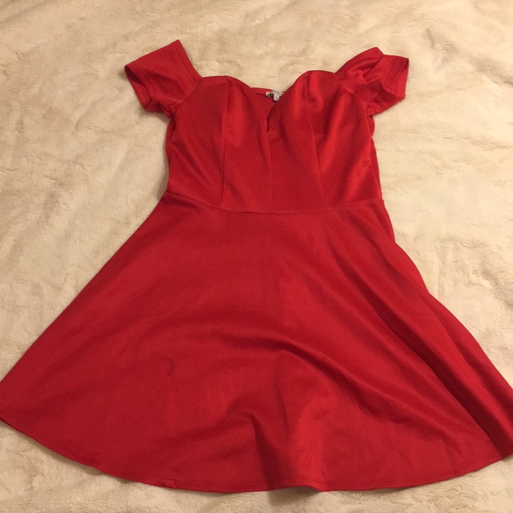 Red midi formal dress